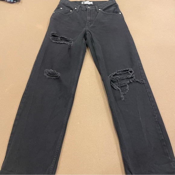 Women’s Levi’s Silvertab ‘94 Baggy Distressed Black Wash Jeans Size 25 - Picture 7 of 15
